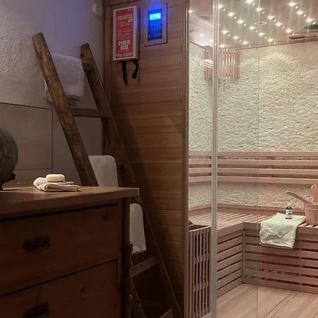 Apartment Kleines Paradies Mit Privater Sauna Erkheim